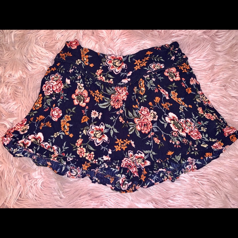 Patterned Pull-On Shorts
